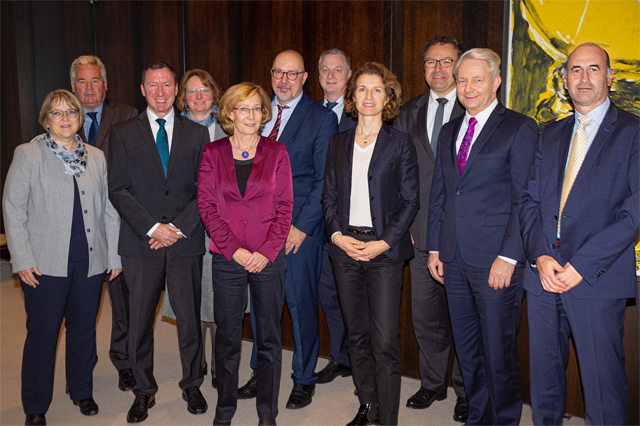 VdB Bundesvorstand mit Dr. Sabine Mauderer